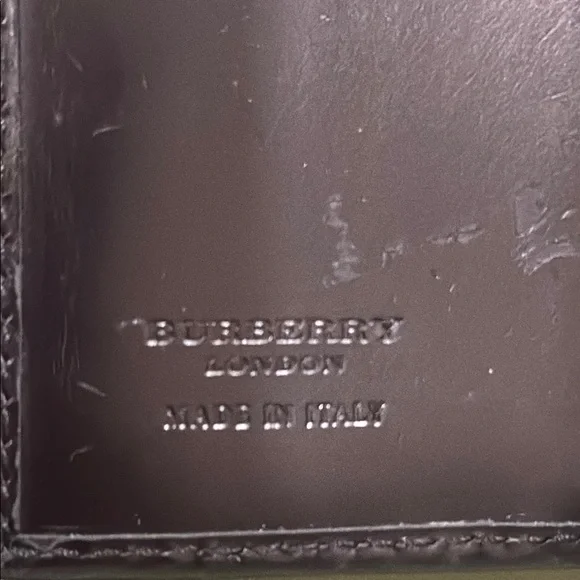 Burberry Nova Check Wallet - Picture 7 of 11